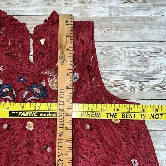 MI AMI Embroidered Floral Lace Ruffle Mini Babydoll Dress Medium Burgundy - Picture 4 of 13